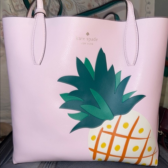 Kate Spade Pink Pineapple Print Wristlet and reversible Tote - Picture 3 of 8
